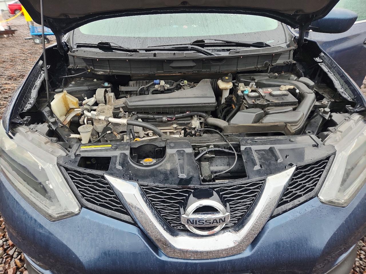 2016 NISSAN ROGUE S photo 11