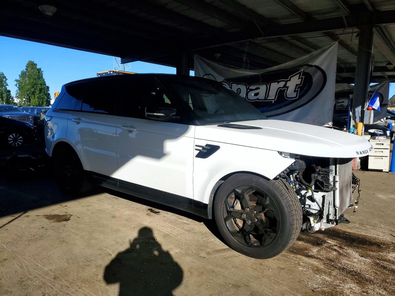 2019 LAND ROVER RANGE ROVER SPORT HSE photo 4