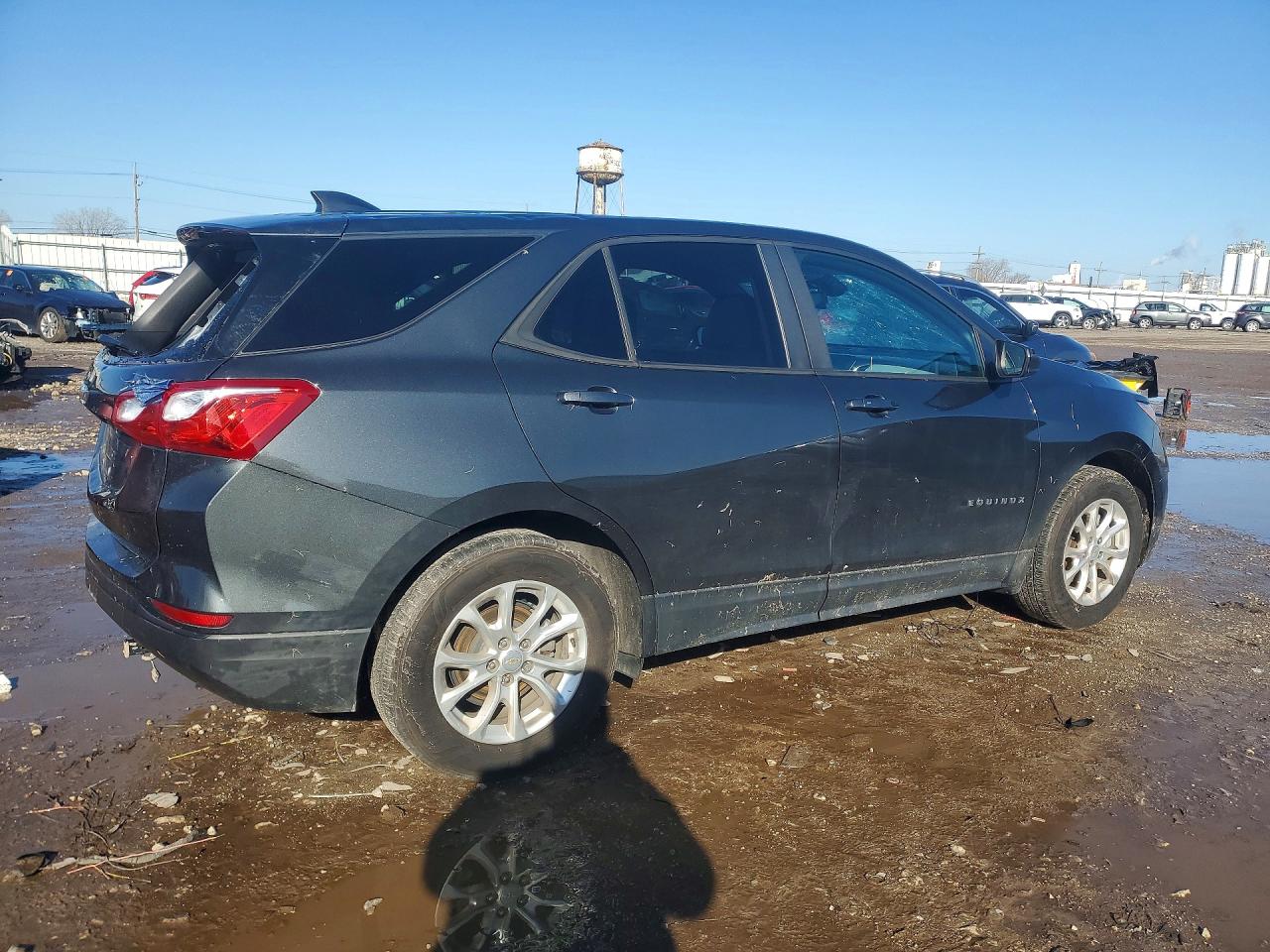 2020 CHEVROLET EQUINOX LS photo 5