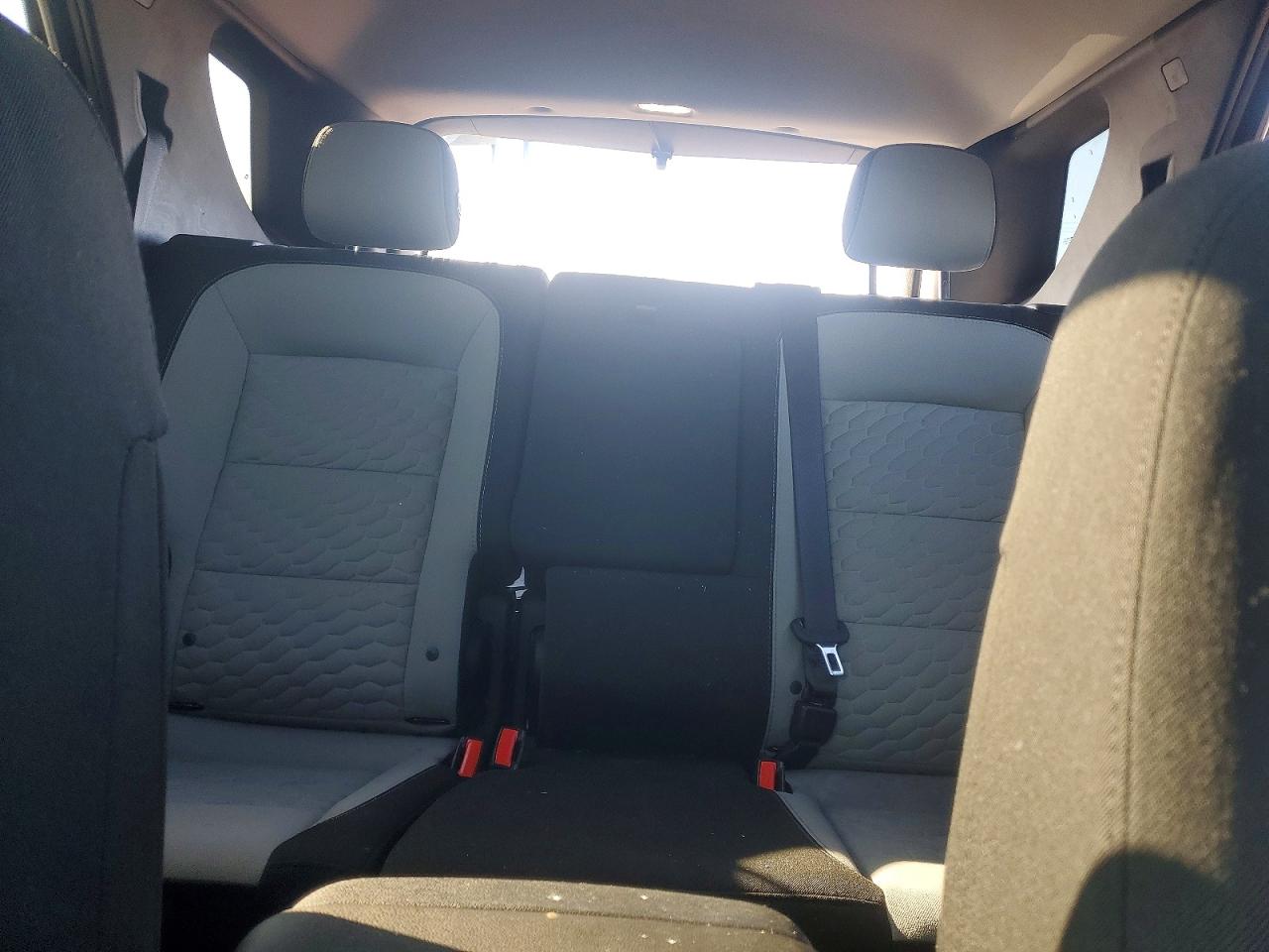 2020 CHEVROLET EQUINOX LS photo 19