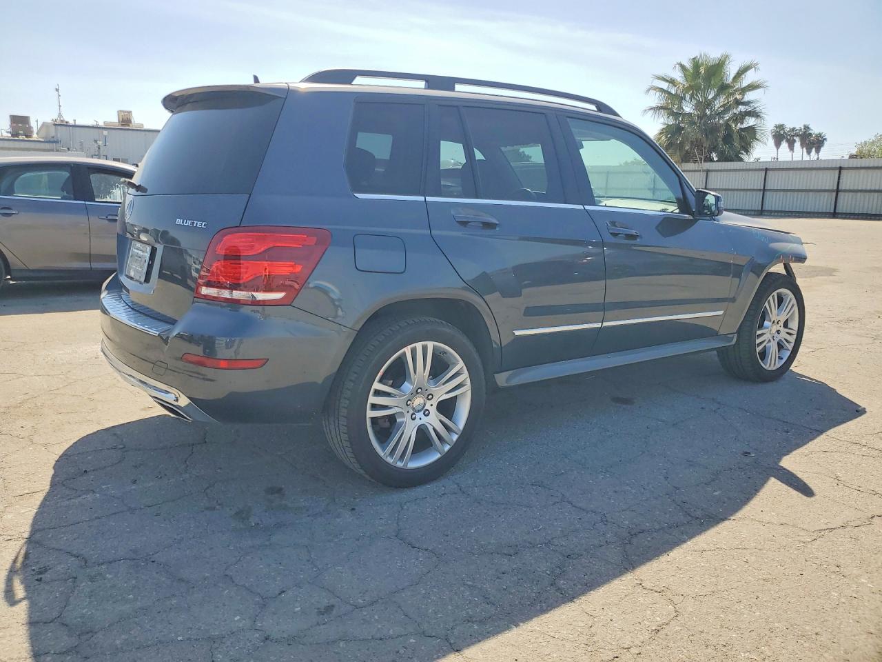 2014 MERCEDES-BENZ GLK 250 BLUETEC photo 3