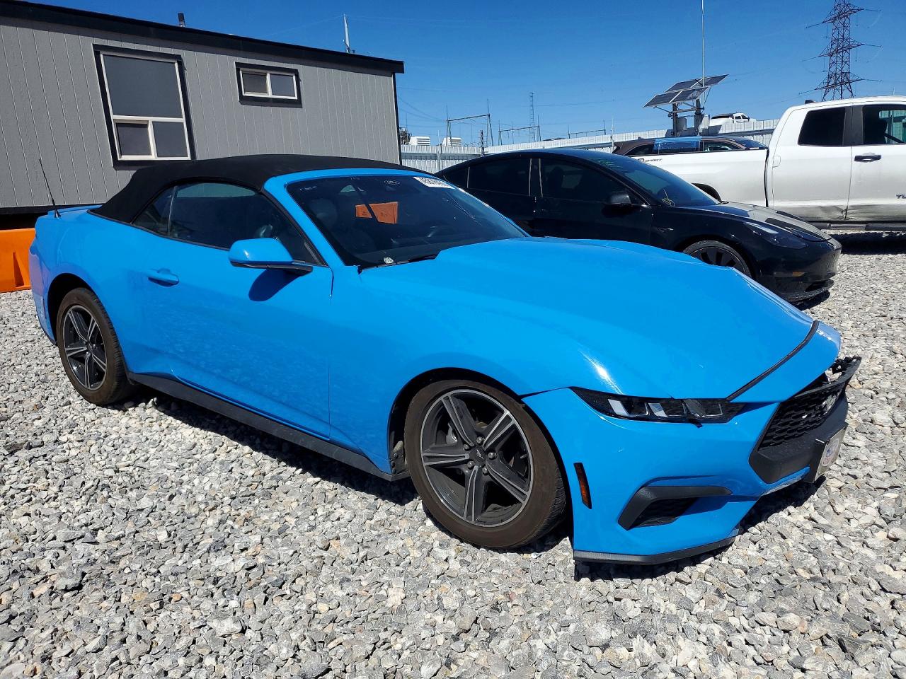 2024 FORD MUSTANG photo 7