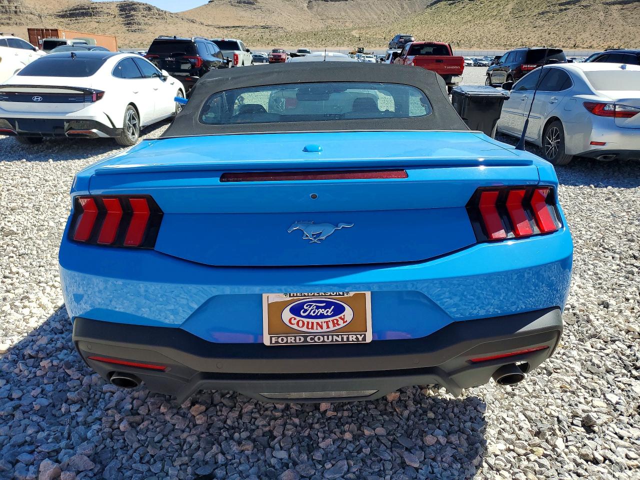 2024 FORD MUSTANG photo 11