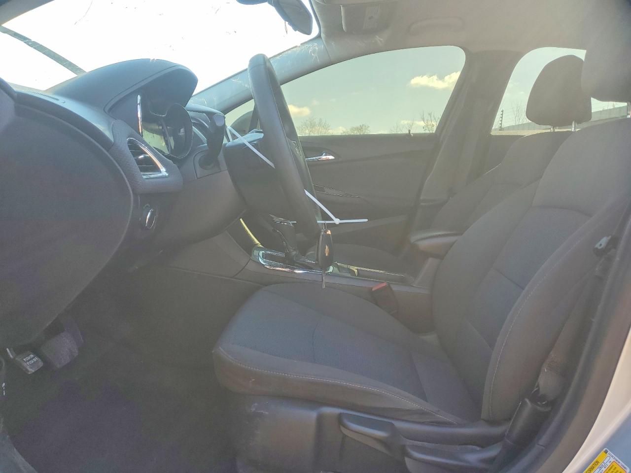2019 CHEVROLET CRUZE LS photo 7