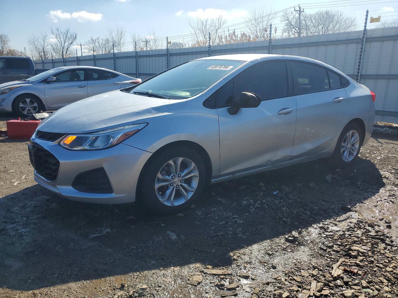 2019 CHEVROLET CRUZE