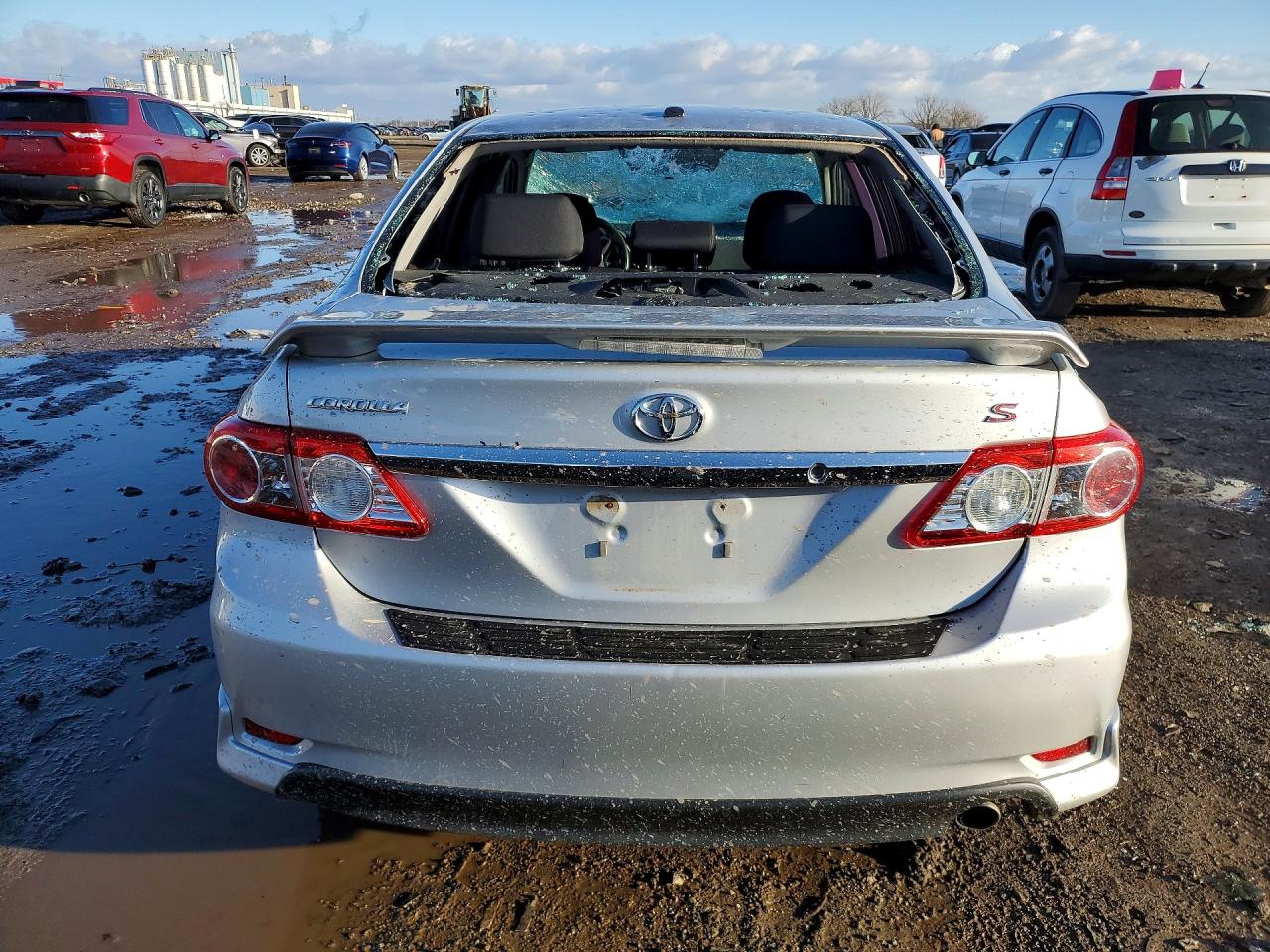 2013 TOYOTA COROLLA S photo 11