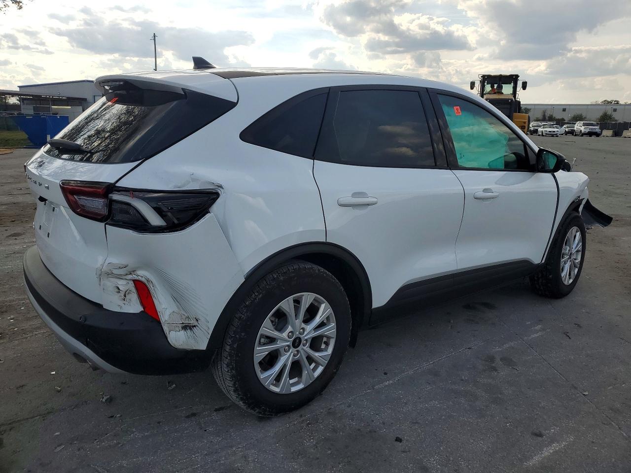 2025 FORD ESCAPE ACTIVE photo 5
