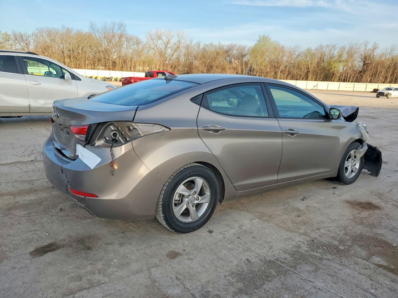 2014 HYUNDAI ELANTRA SE photo 3