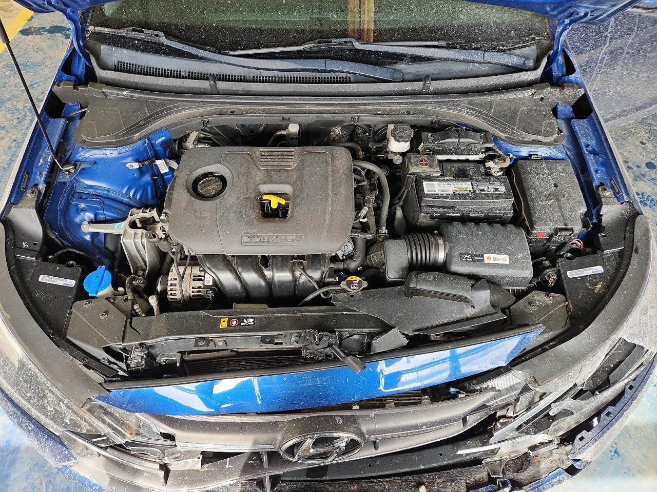 2019 HYUNDAI ELANTRA SE photo 11