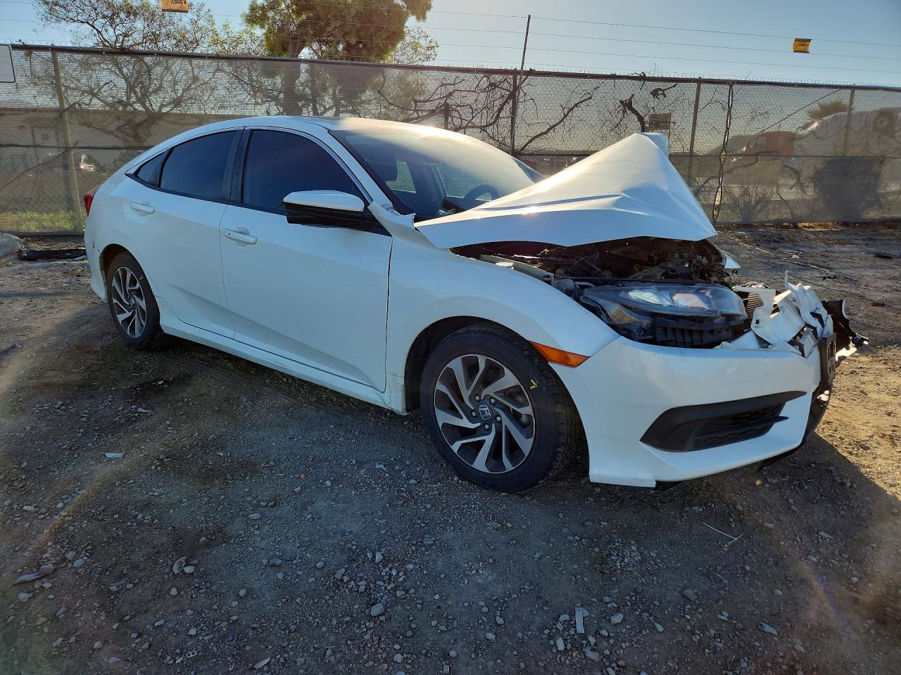2016 HONDA CIVIC EX photo 4