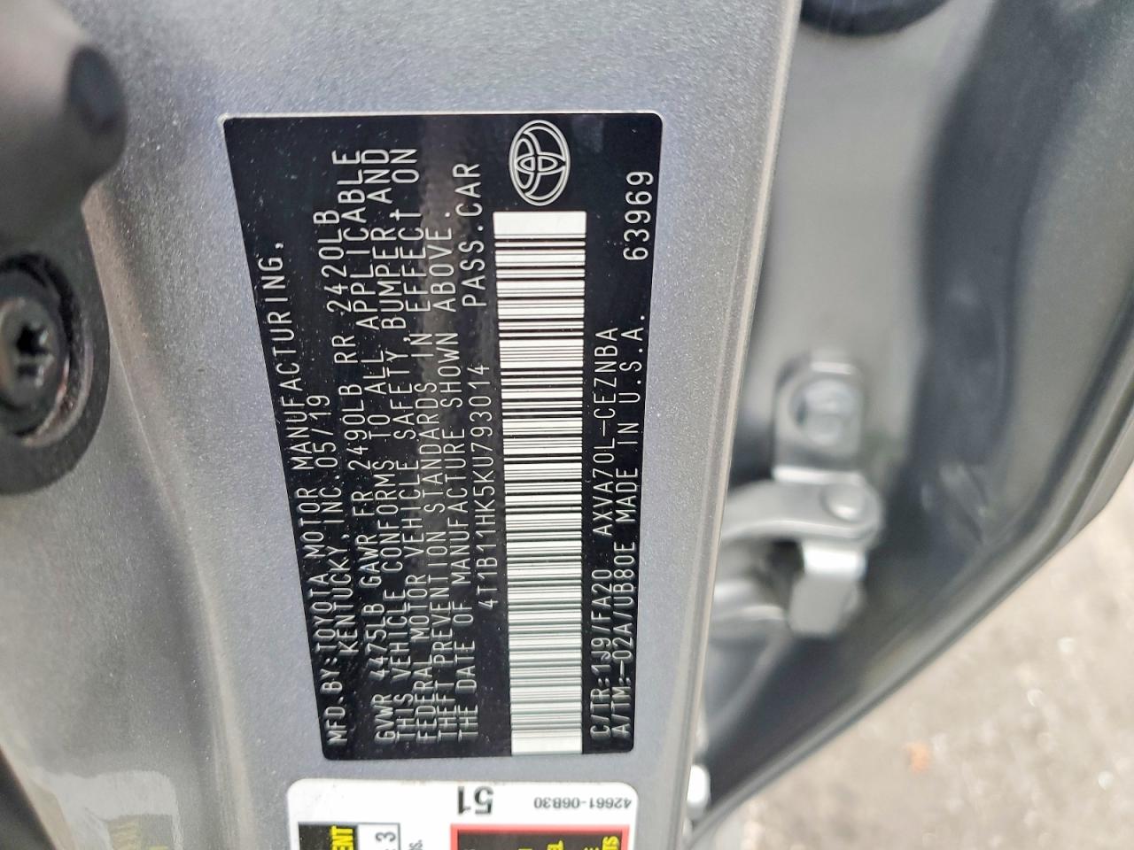 2019 TOYOTA CAMRY LE photo 34