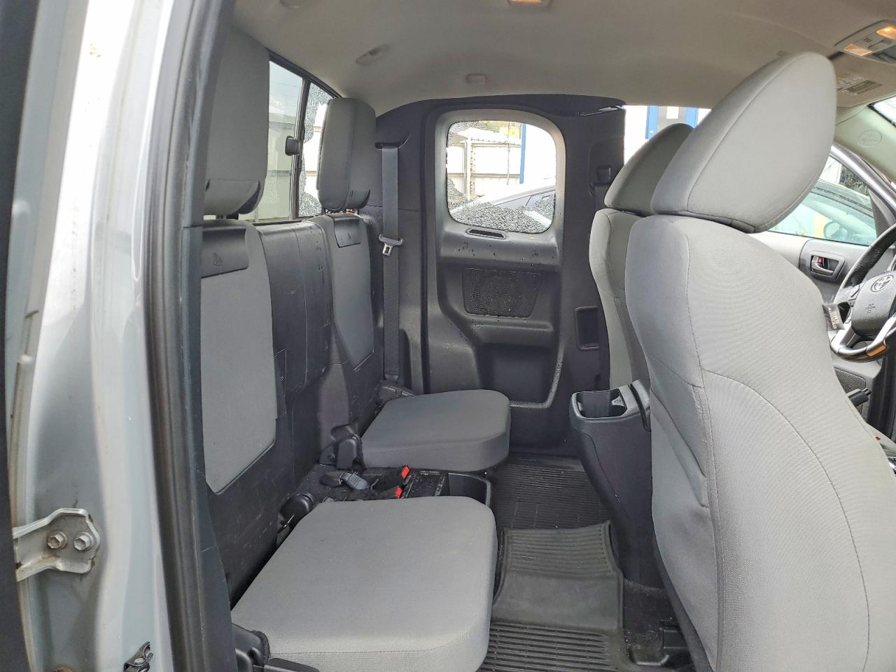 2019 TOYOTA TACOMA SR photo 10