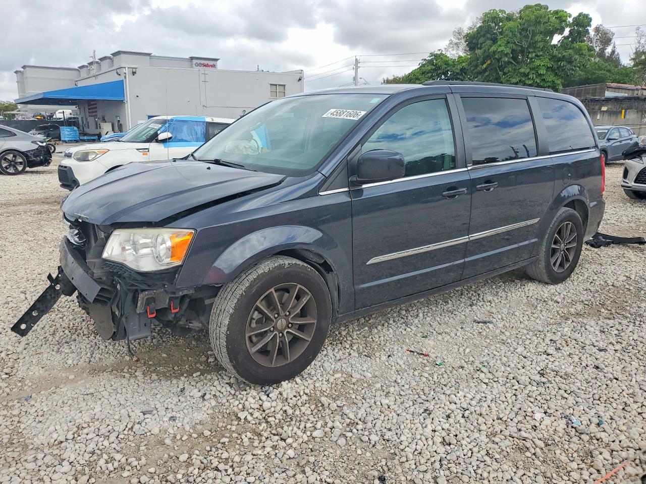 2013 CHRYSLER TOWN & COUNTRY