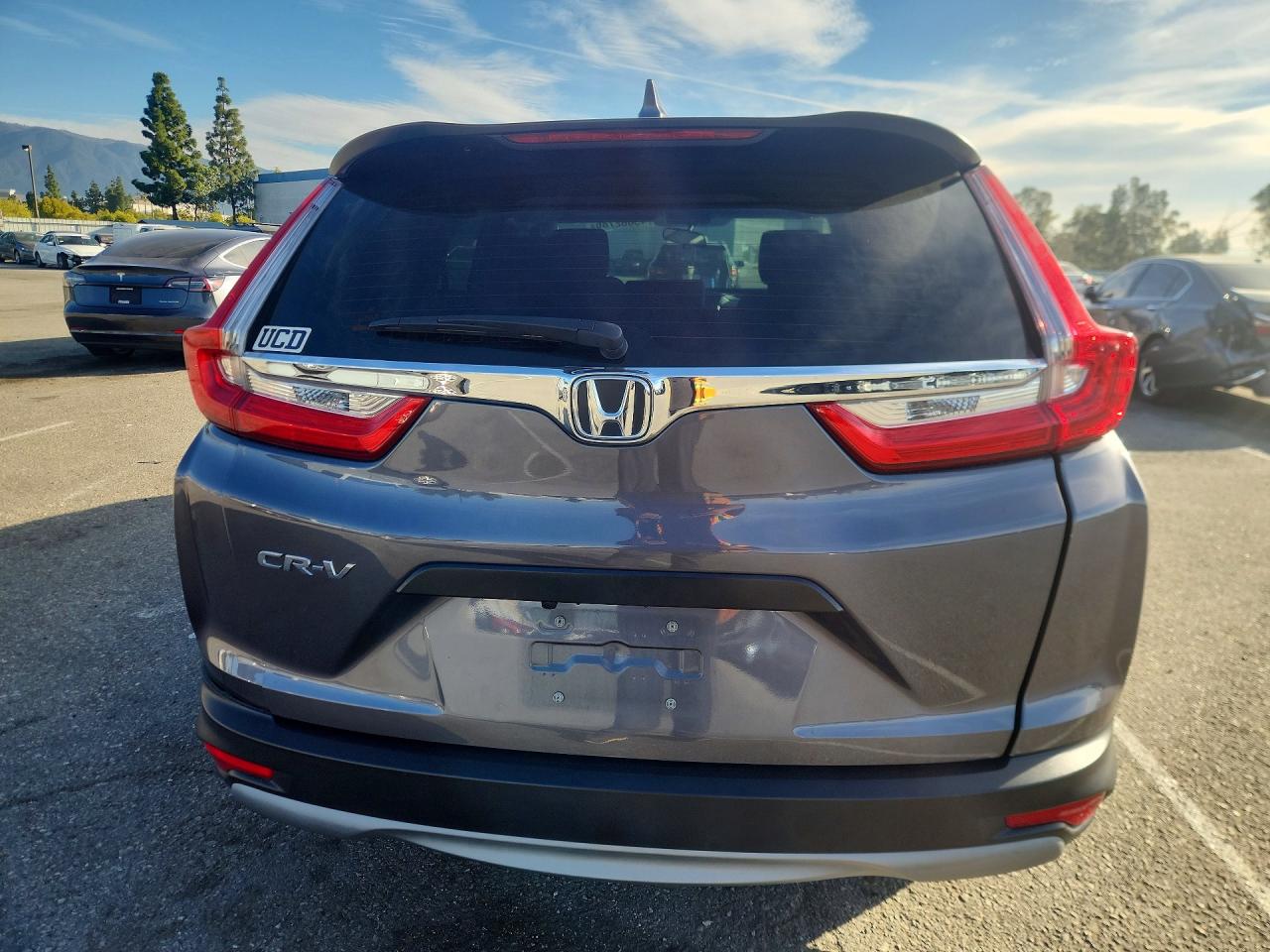 2018 HONDA CR-V LX photo 6