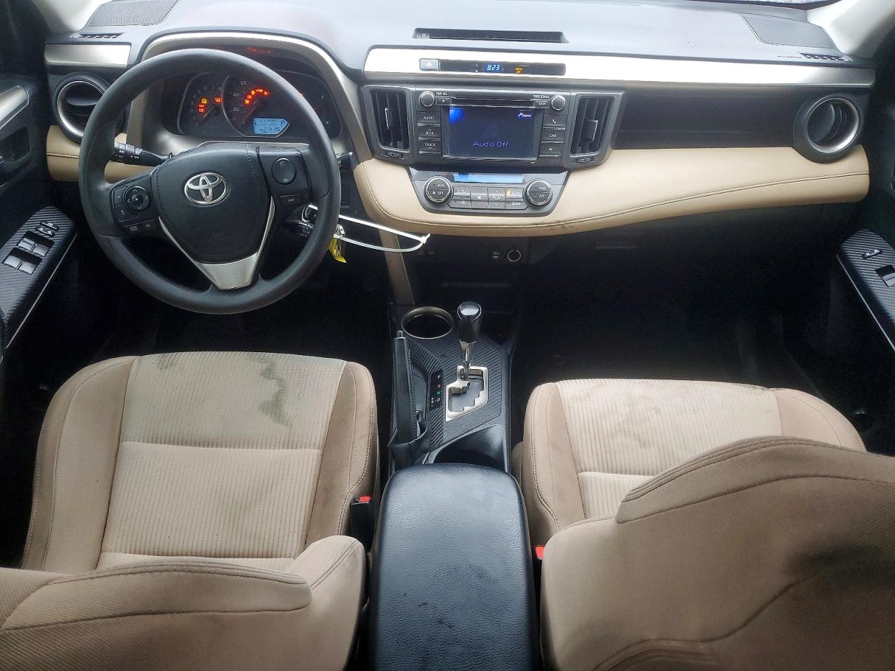 2013 TOYOTA RAV4 XLE photo 29