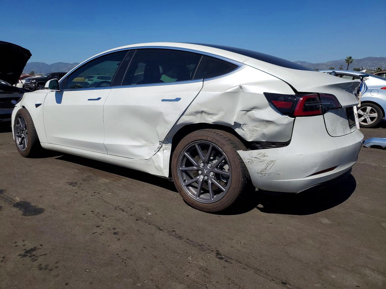 2019 TESLA MODEL 3 photo 2