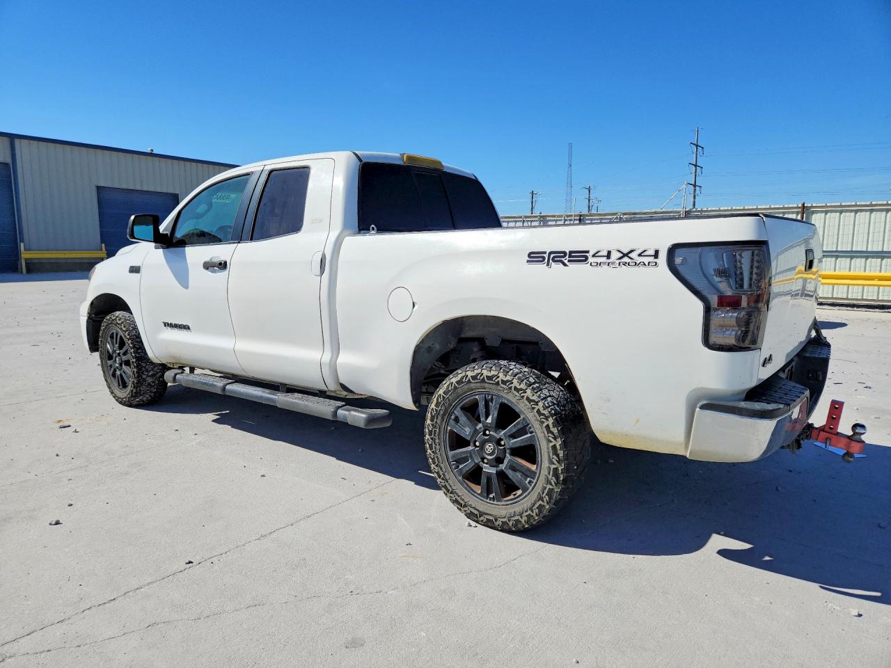 2011 TOYOTA TUNDRA GRADE photo 2