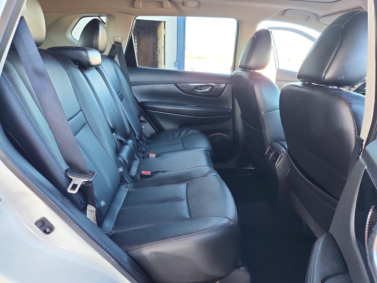 2017 NISSAN ROGUE S photo 21