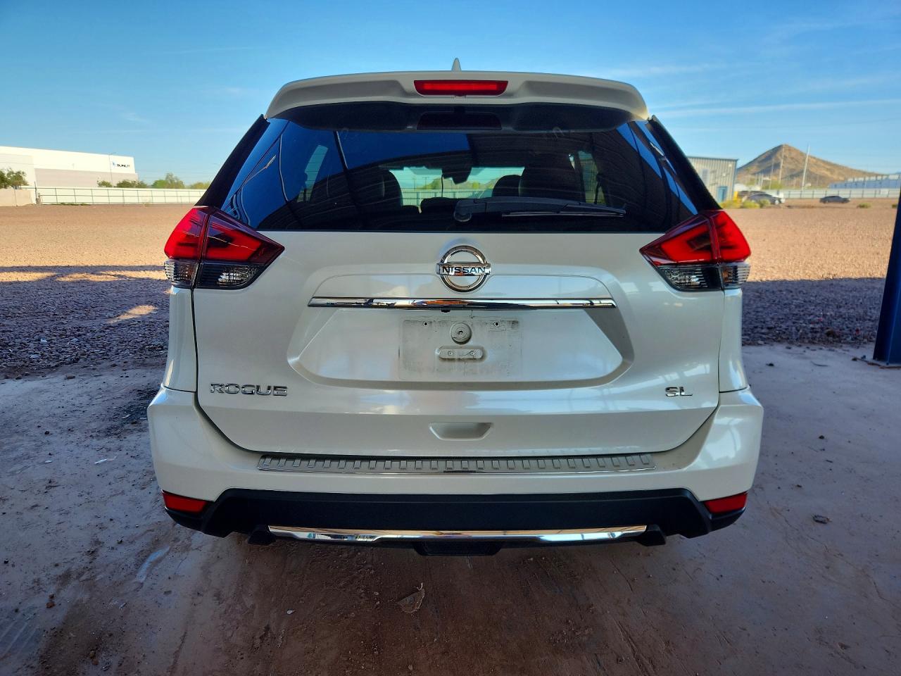 2017 NISSAN ROGUE S photo 11