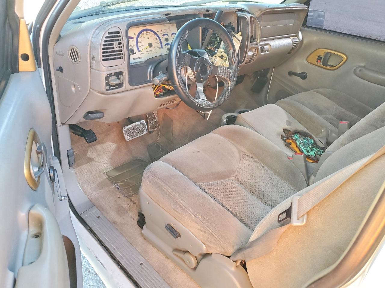 1998 GMC SIERRA C1500 photo 8