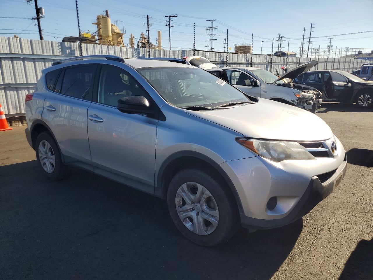 2013 TOYOTA RAV4 LE photo 7