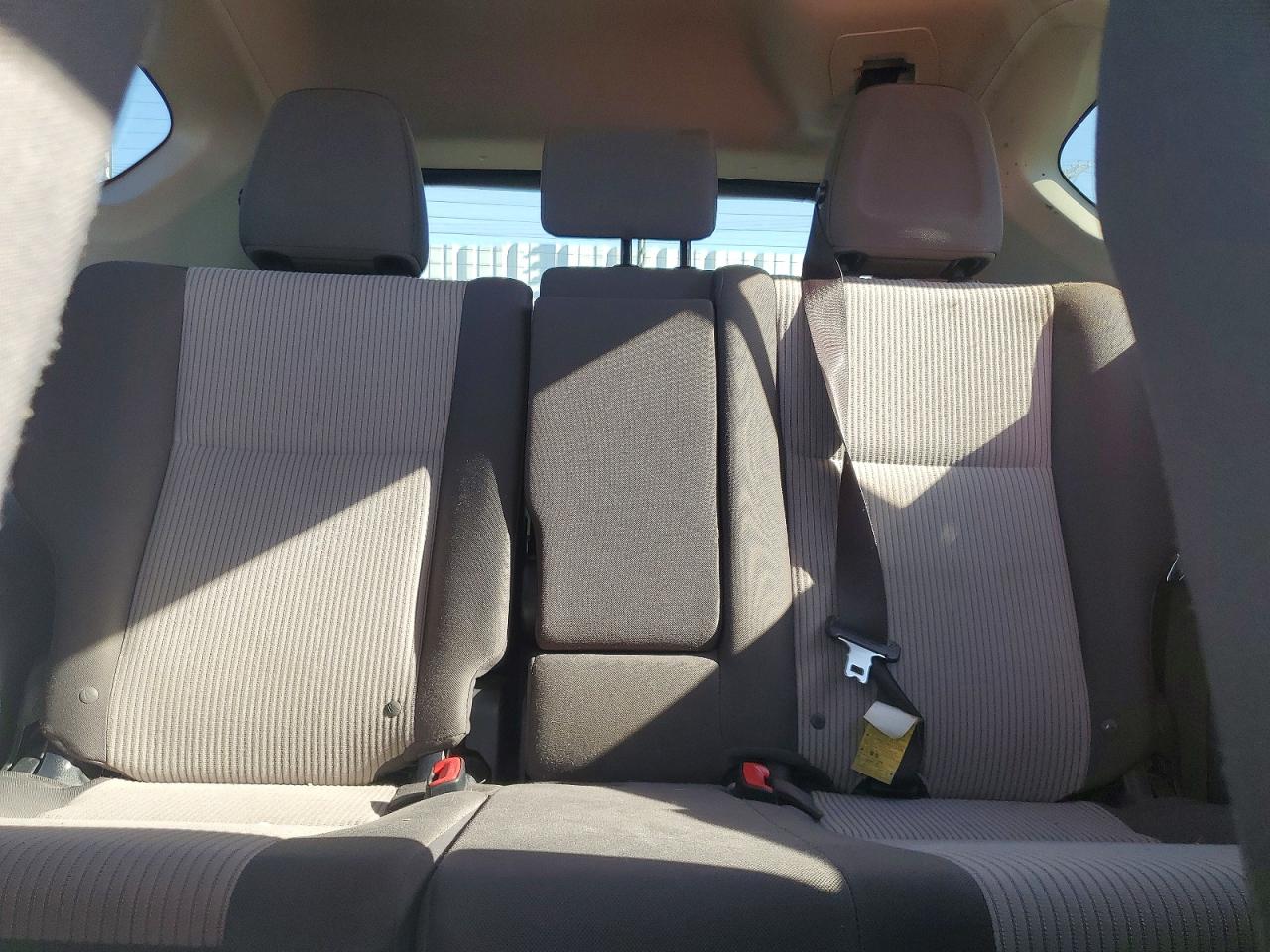 2013 TOYOTA RAV4 LE photo 19