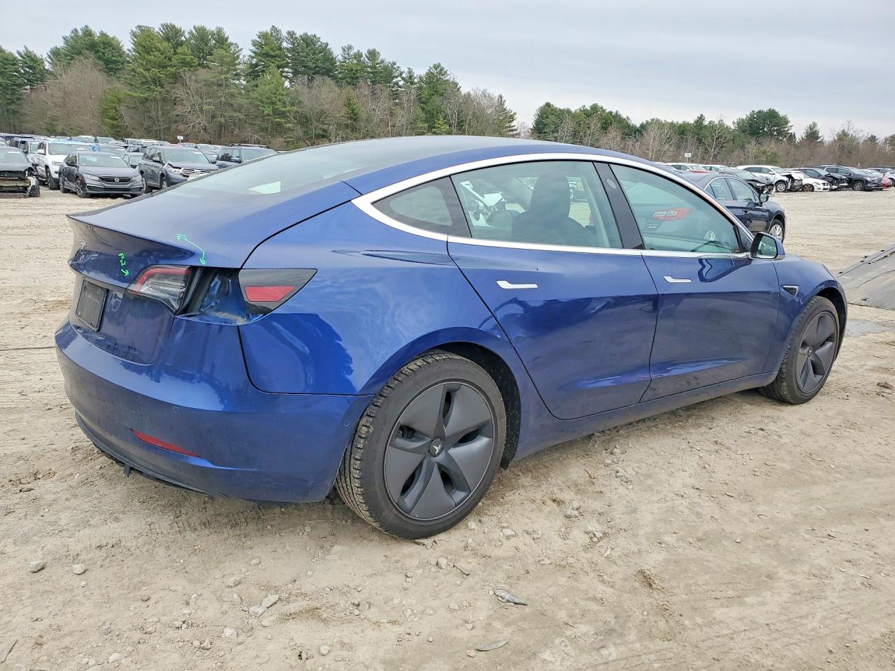 2019 TESLA MODEL 3 photo 5