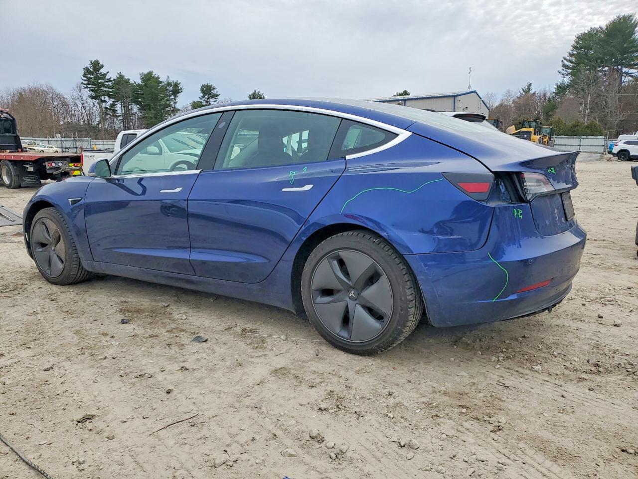 2019 TESLA MODEL 3 photo 3