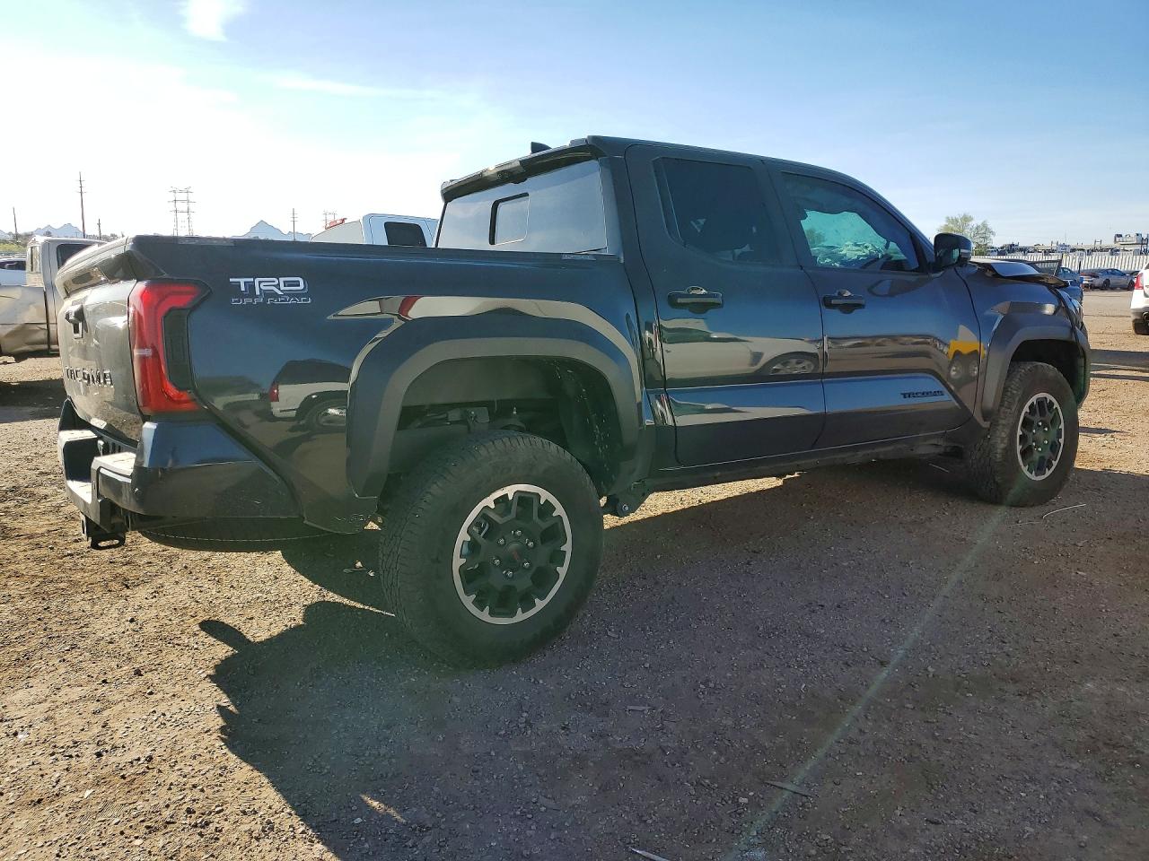 2025 TOYOTA TACOMA TRD OFF-ROAD photo 7