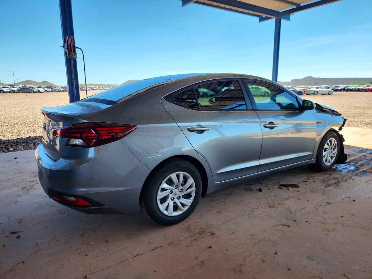 2019 HYUNDAI ELANTRA SE photo 7