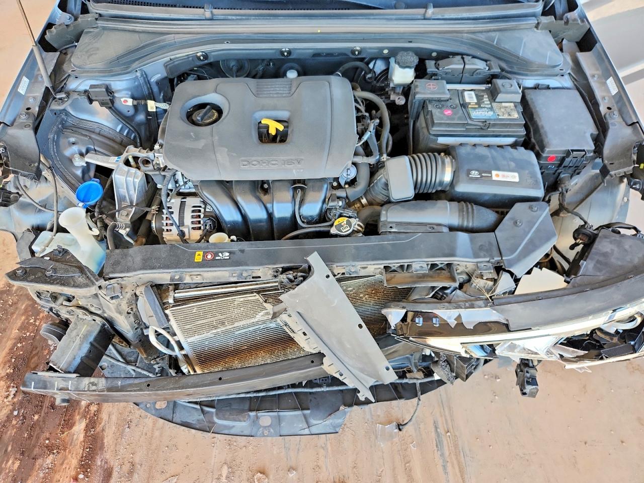 2019 HYUNDAI ELANTRA SE photo 31