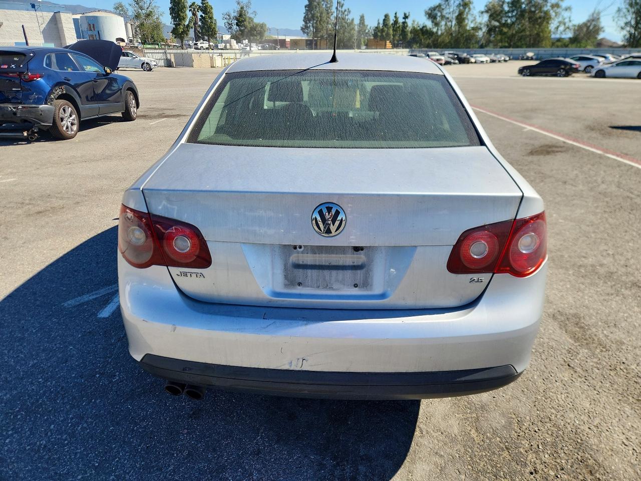 2009 VOLKSWAGEN JETTA S photo 11
