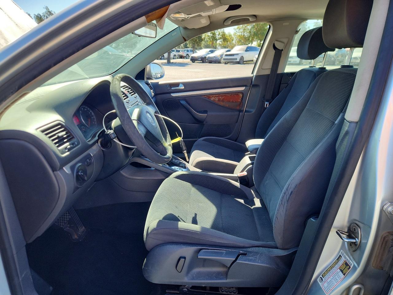 2009 VOLKSWAGEN JETTA S photo 13
