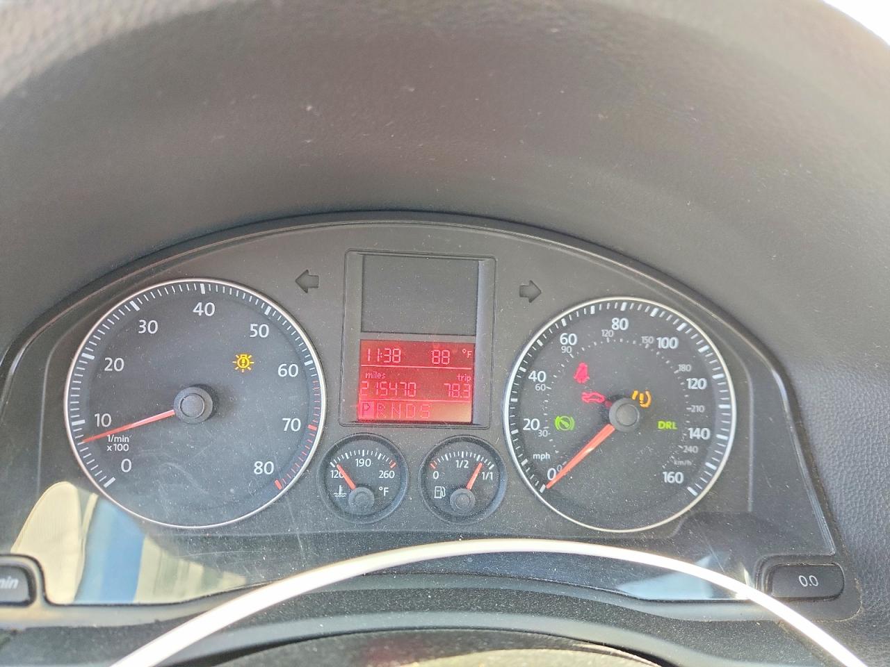 2009 VOLKSWAGEN JETTA S photo 17
