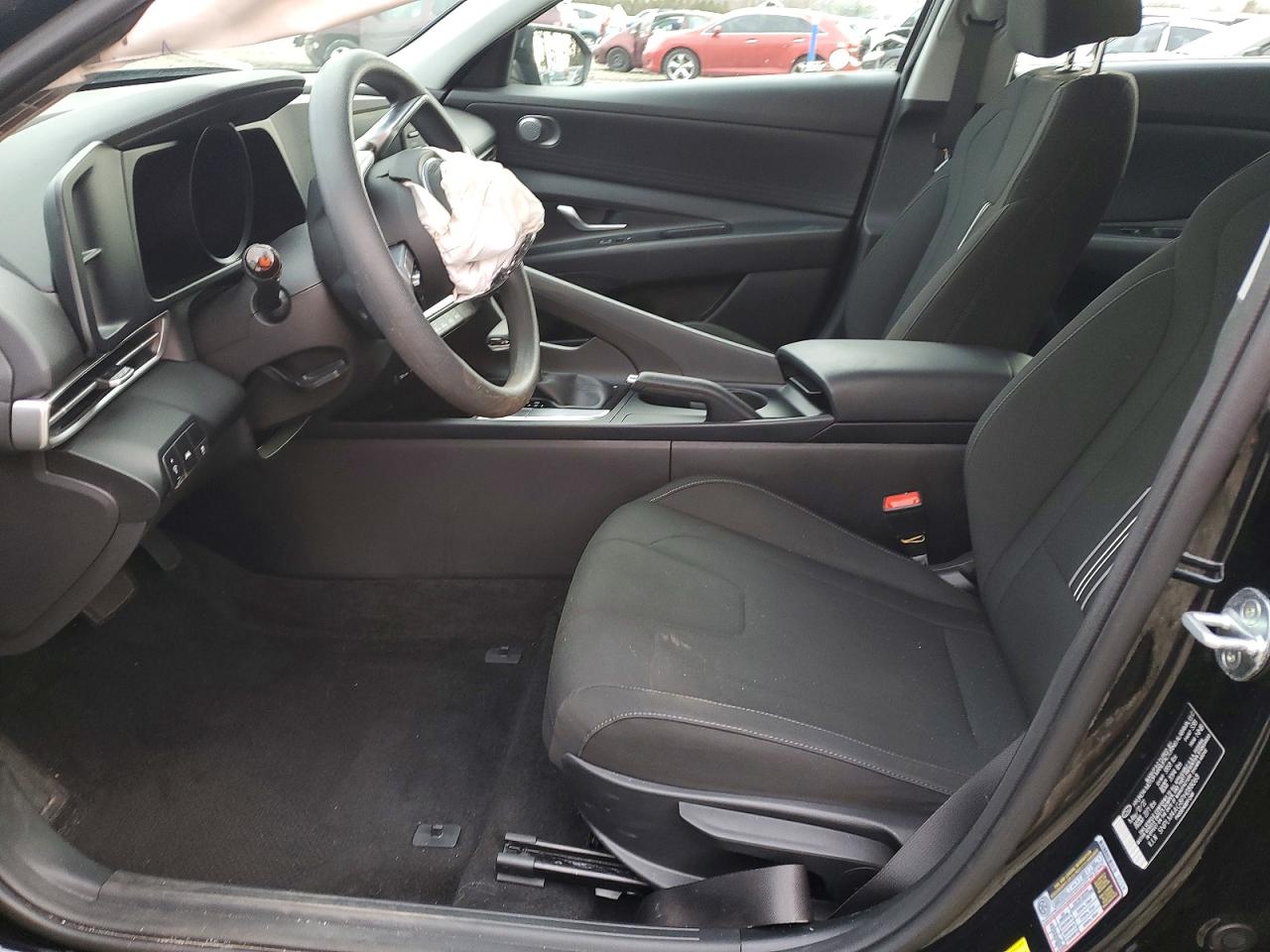 2023 HYUNDAI ELANTRA SEL photo 19