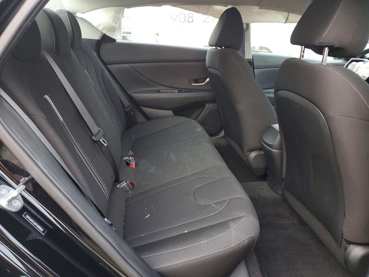 2023 HYUNDAI ELANTRA SEL photo 28