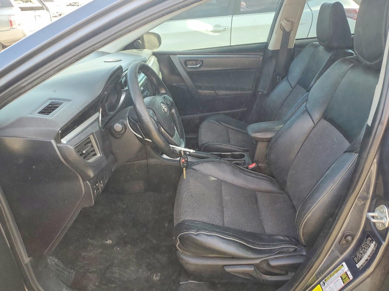 2015 TOYOTA COROLLA S photo 7