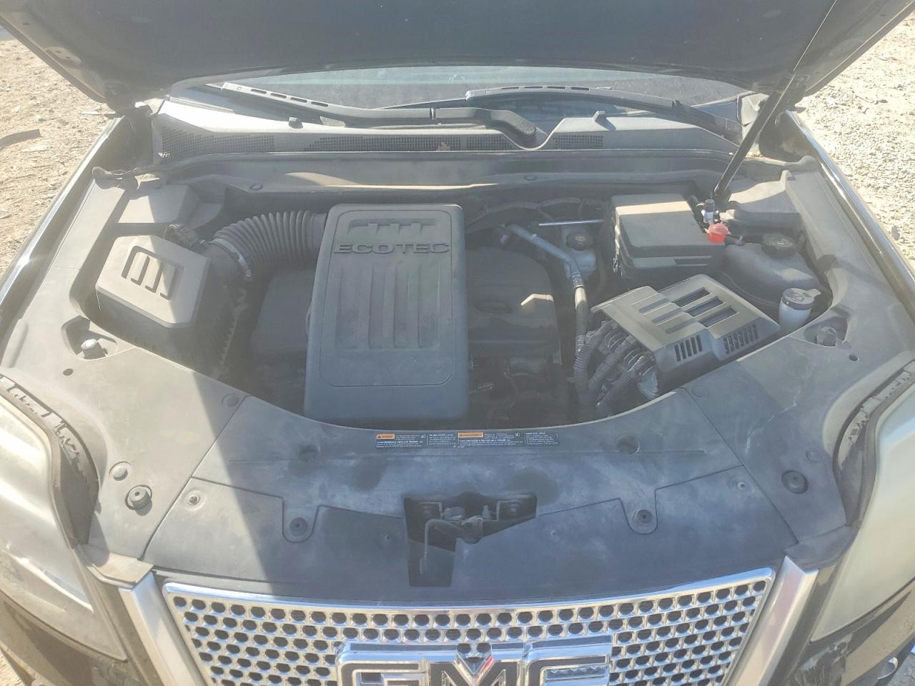 2015 GMC TERRAIN DENALI photo 12
