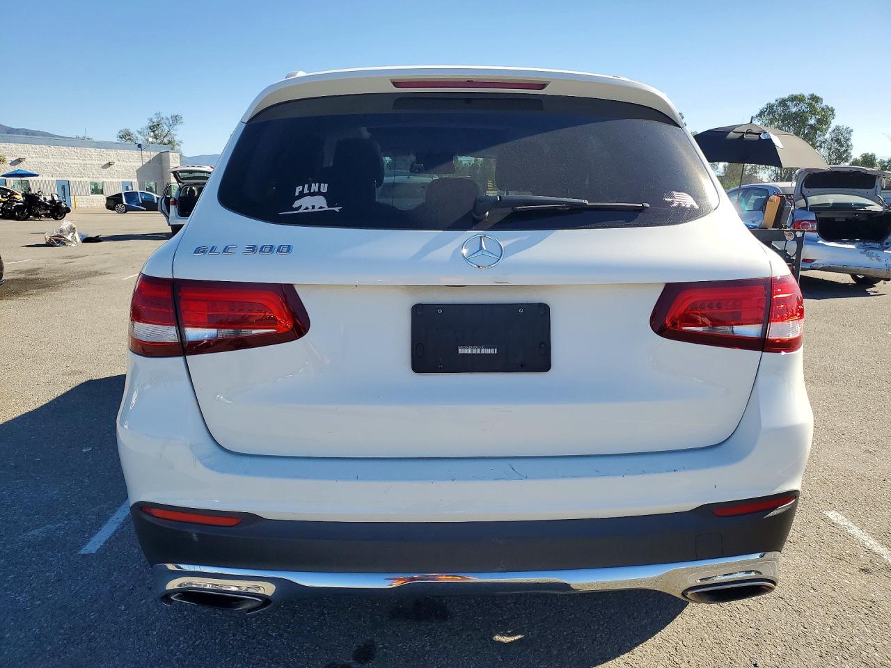 2016 MERCEDES-BENZ GLC 300 photo 16