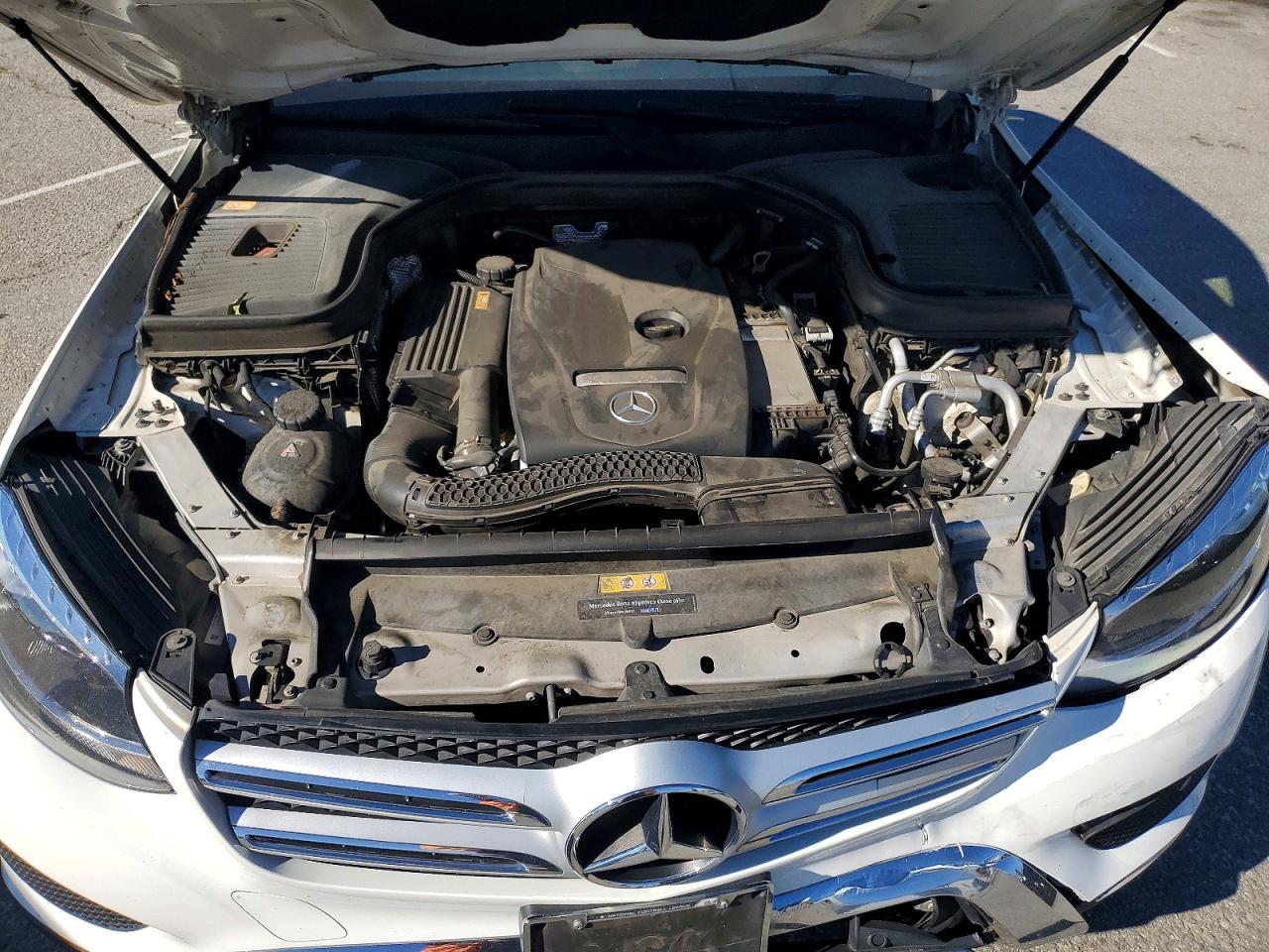 2016 MERCEDES-BENZ GLC 300 photo 31