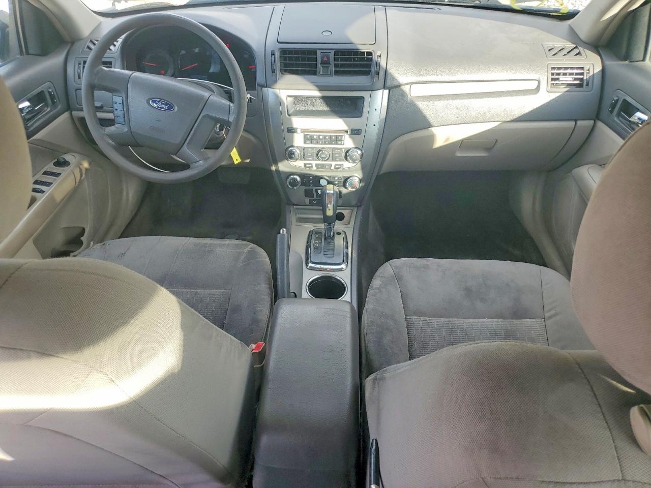 2012 FORD FUSION S photo 8