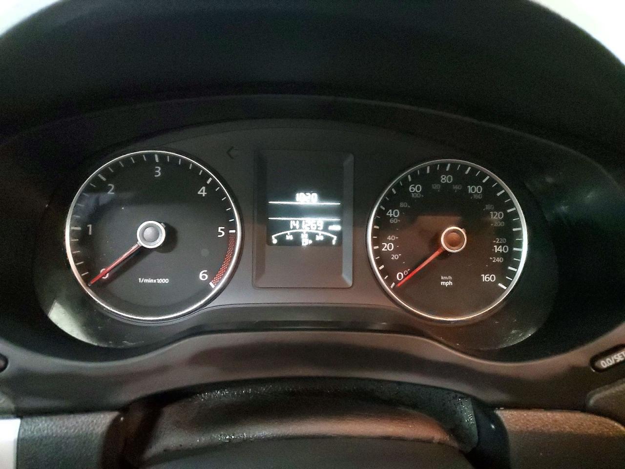 2012 VOLKSWAGEN JETTA TDI photo 9