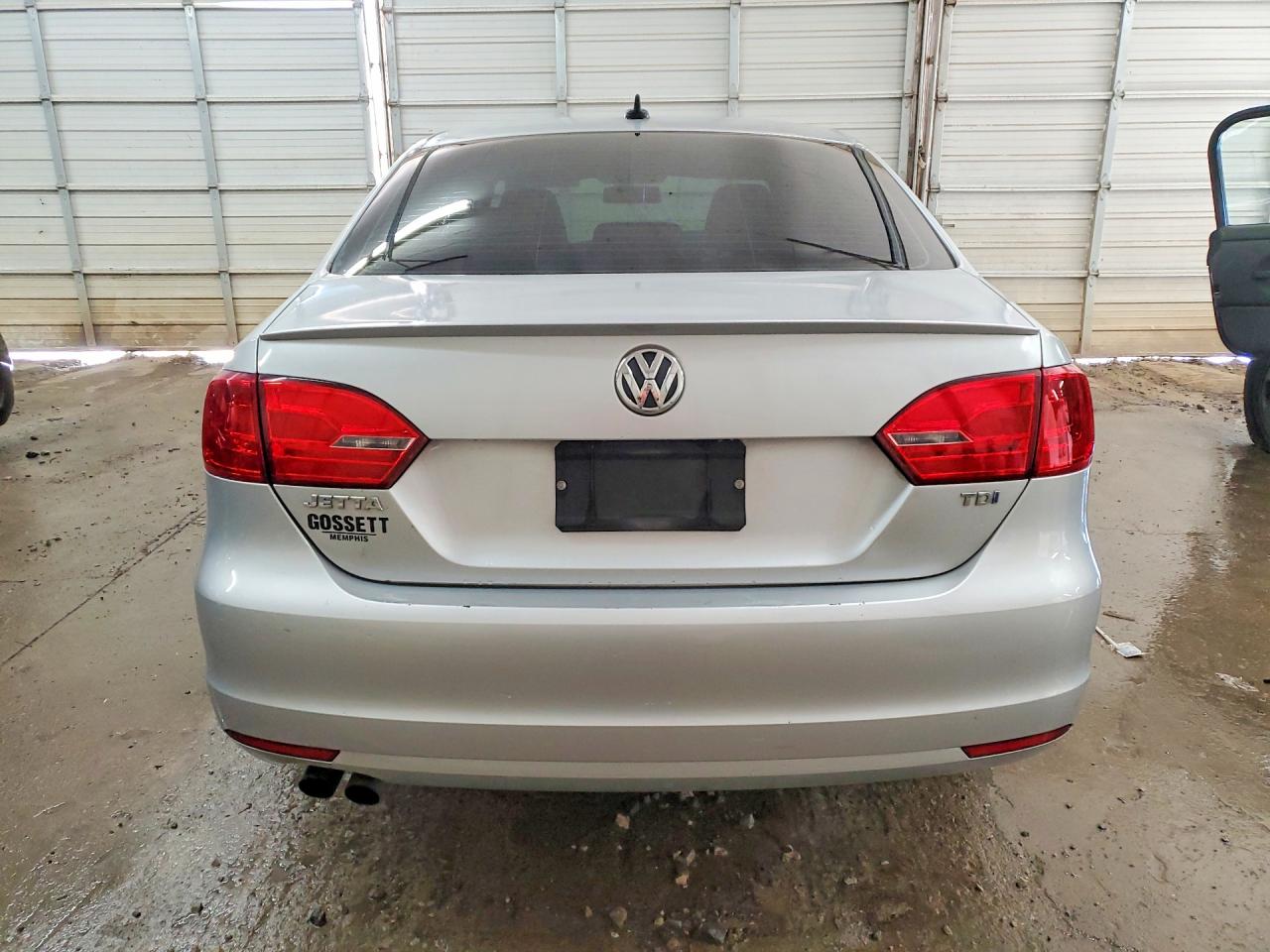 2012 VOLKSWAGEN JETTA TDI photo 6