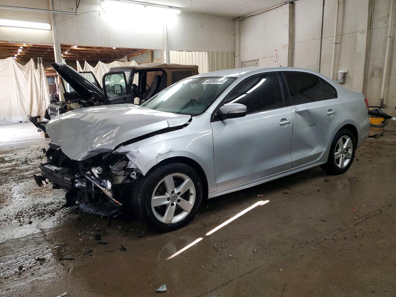 2012 VOLKSWAGEN JETTA