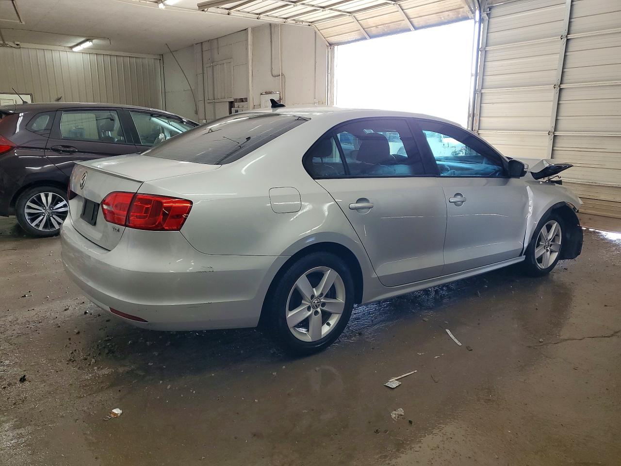 2012 VOLKSWAGEN JETTA TDI photo 3