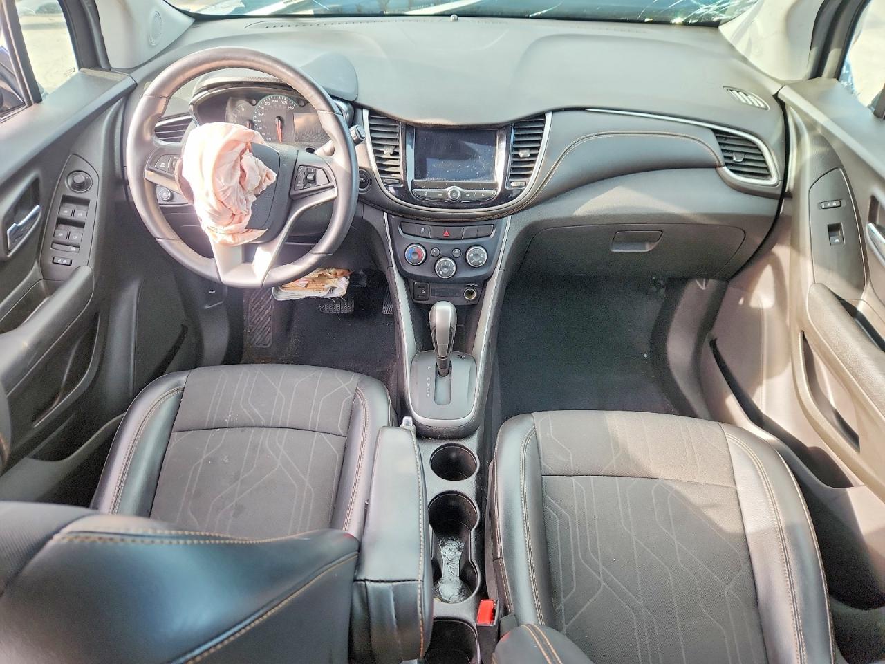 2019 CHEVROLET TRAX 1LT photo 8