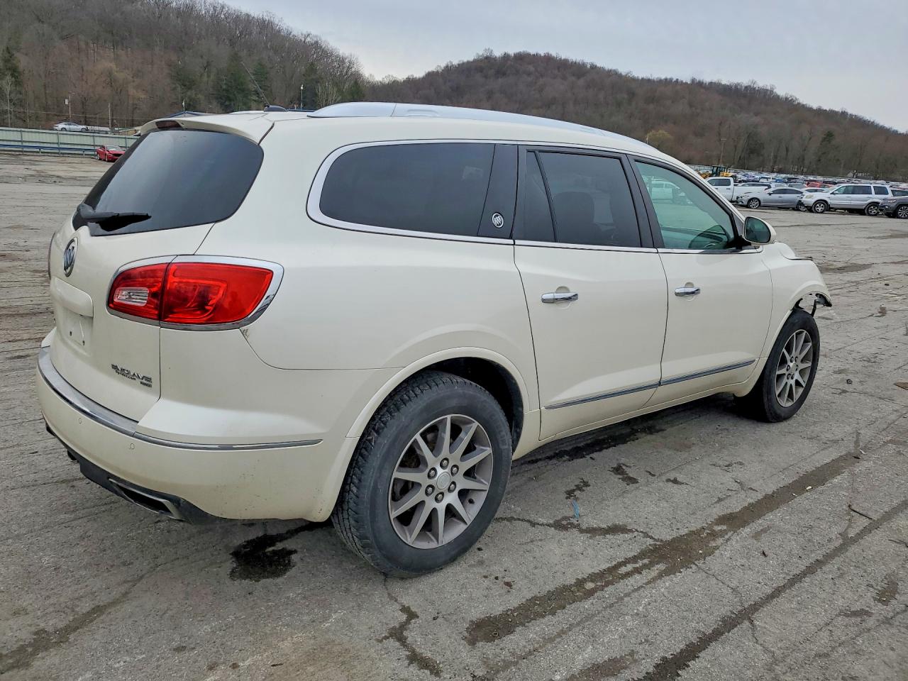 2014 BUICK ENCLAVE photo 3