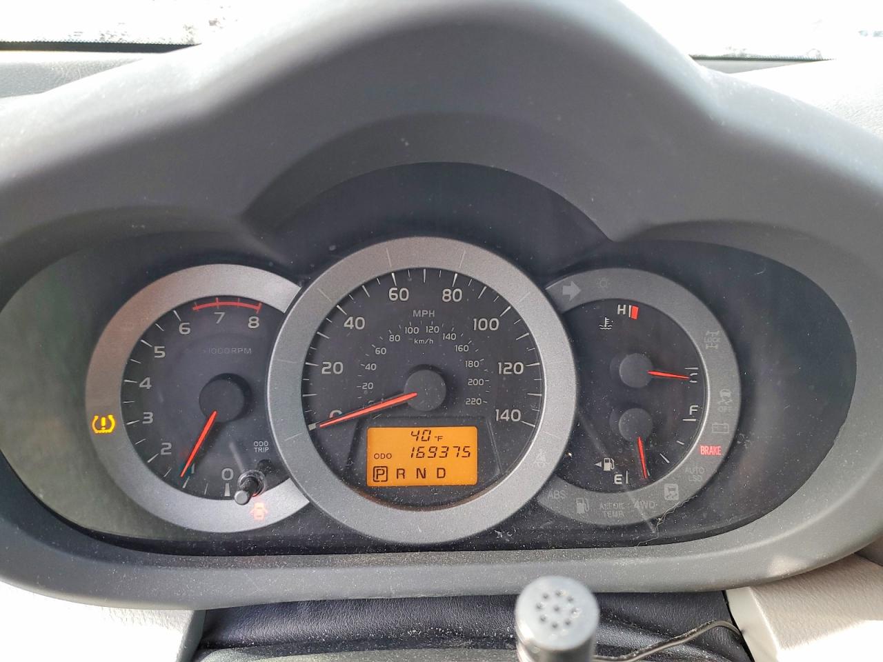 2012 TOYOTA RAV4 BASE photo 17