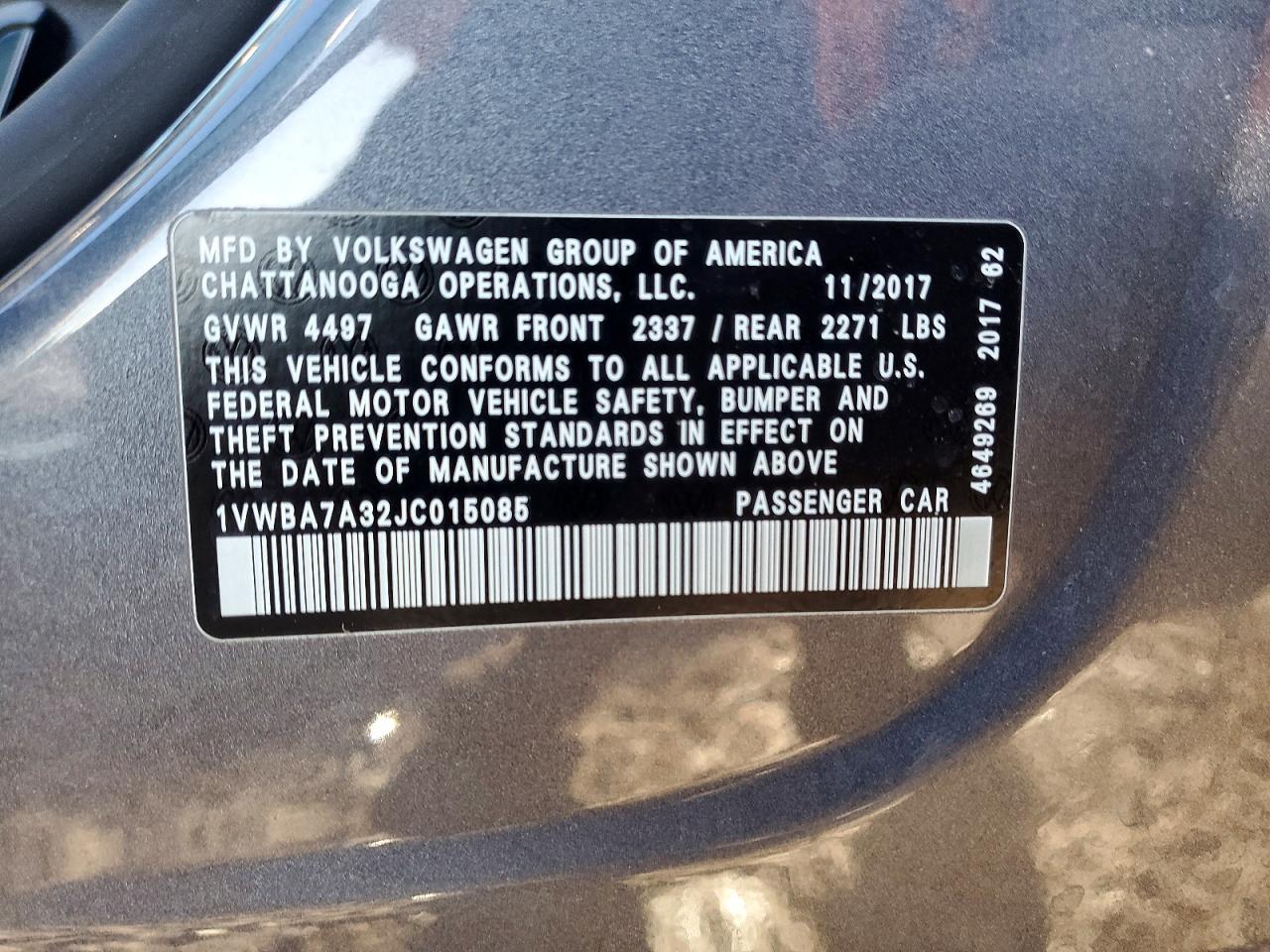 2018 VOLKSWAGEN PASSAT SE photo 12