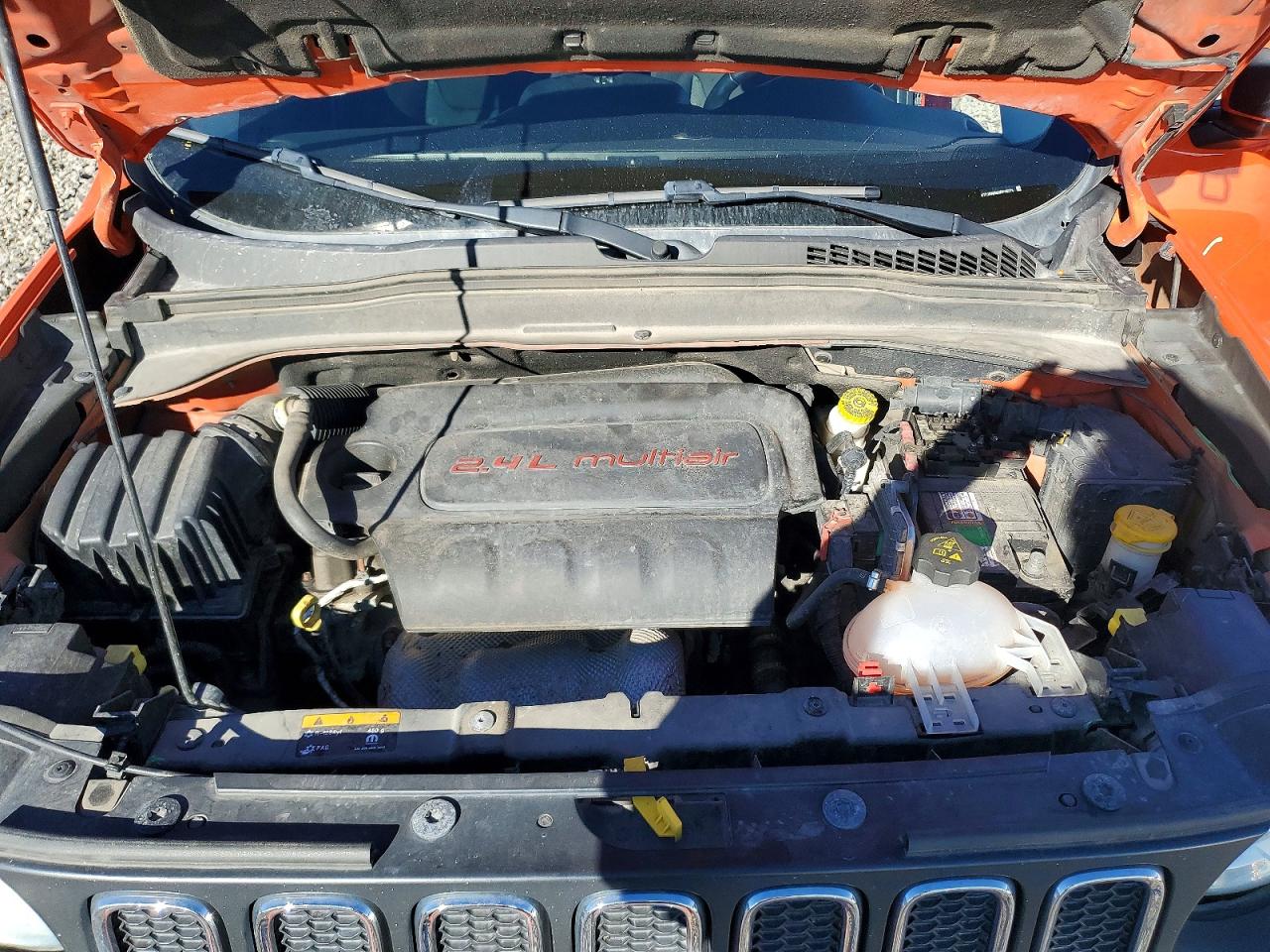 2017 JEEP RENEGADE LATITUDE photo 23